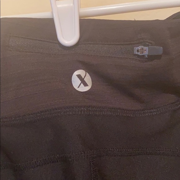 SALE 3/$15 Xersion Yoga Workout Pants - Picture 4 of 6